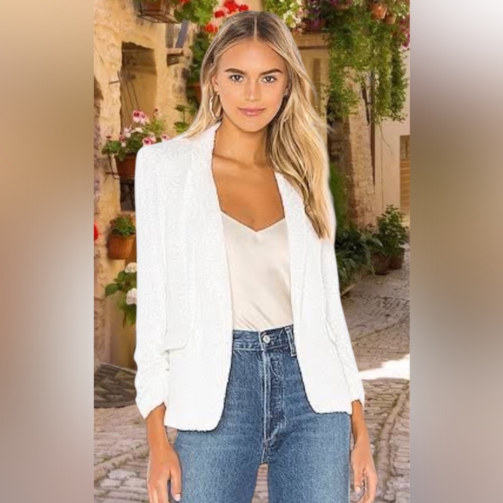 NWOT Generation Love white sequin beautiful blazer w/ pockets from Saks